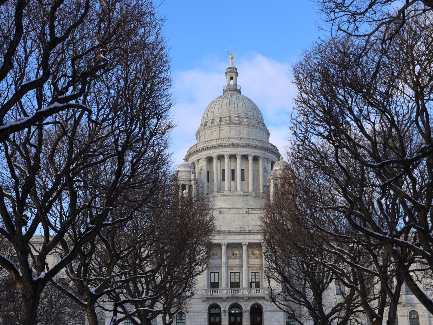 The minimum wage is among the issues coming up at the Statehouse this year.